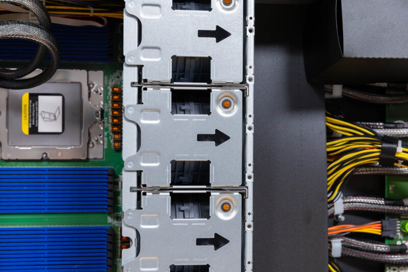 ASRock Rack 4U8G TURIN2 Fan Direction