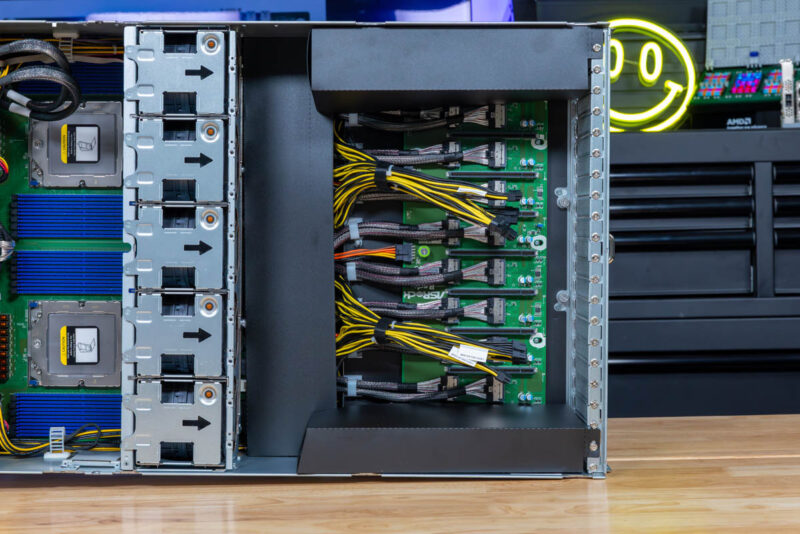 ASRock Rack 4U8G TURIN2 Internal Overview Rear