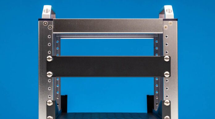 DeskPi RackMate T0 4U 10in Rack Mini Review DeskPi RackMate T0 1