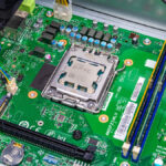 Lenovo ThinkSystem ST45 V3 AMD EPYC 4124P In Socket 2