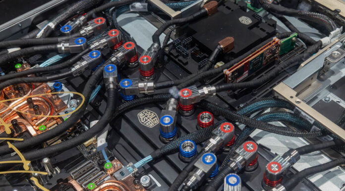 Pegatron NVIDIA GB300 NVL72 and More at NVIDIA GTC 2025 Pegatron Compute Tray Hot And Cold Cooling