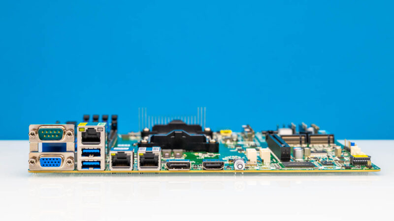 ASRock Rack EPYC4000D4U Rear IO