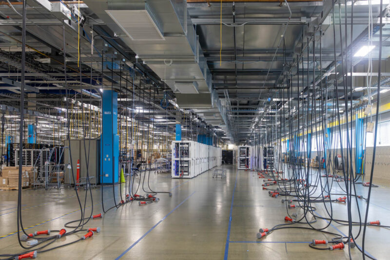 Dell AI Factory Franklin Air Cooled Factory Floor Area Power Whips