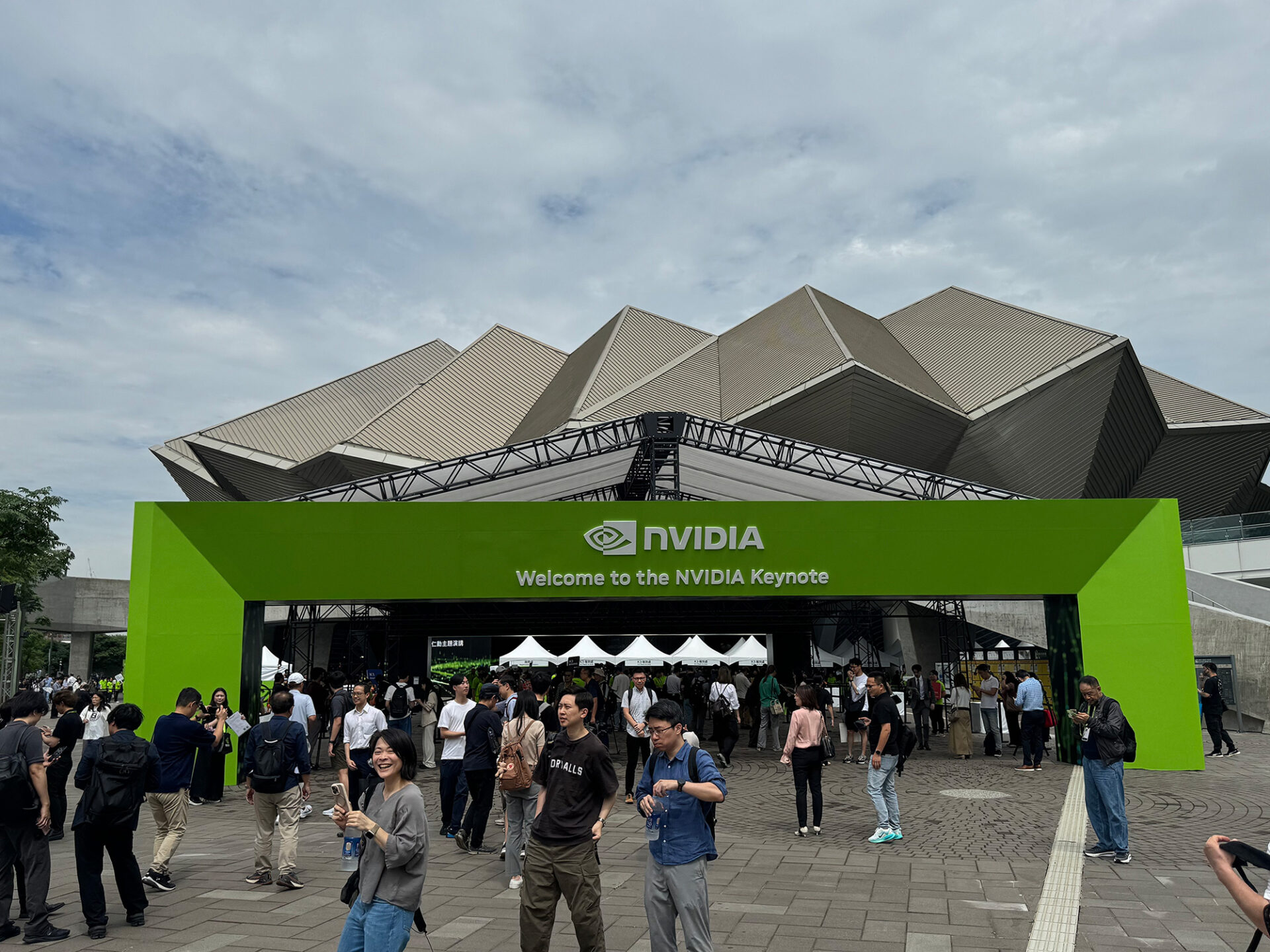 NVIDIA Computex 2025 Keynote Live Coverage - ServeTheHome