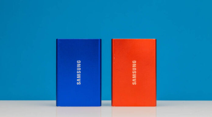 Samsung T7 2TB USB Type-C SSD Review Samsung T7 Red And Blue