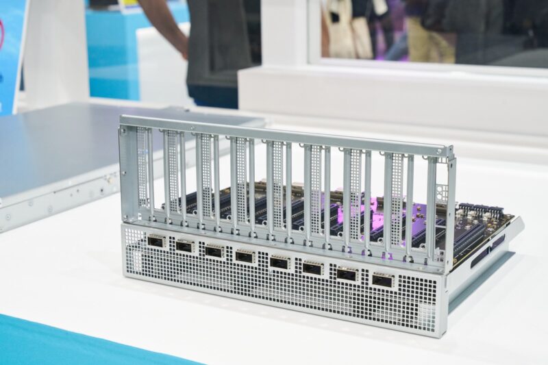 Supermicro NVIDIA MGX PCIe Switch Board With NVIDIA ConnectX 8 SuperNICs For 8x PCIe GPU Servers NIC Ports Large