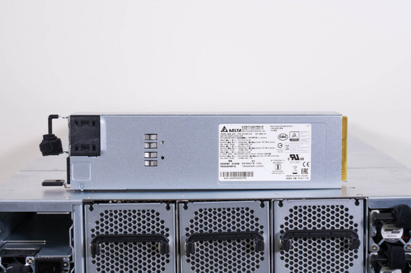 Gigabyte G893 ZX1 AAX2 3kW PSU 1