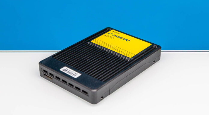 Phison Pascari X200P 7.68TB PCIe Gen5 NVMe SSD Review Phison Piscari X200P Angle 1