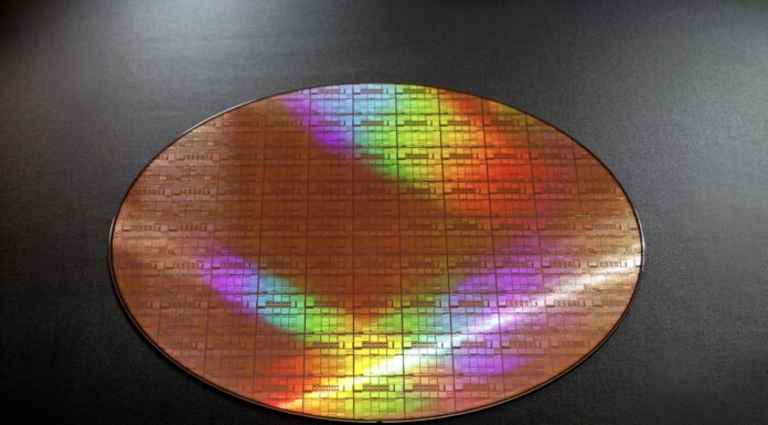Rapidus Starts 2nm Gate All Around Prototype Production at IIM-1 Rapidus Wafer Photo Large