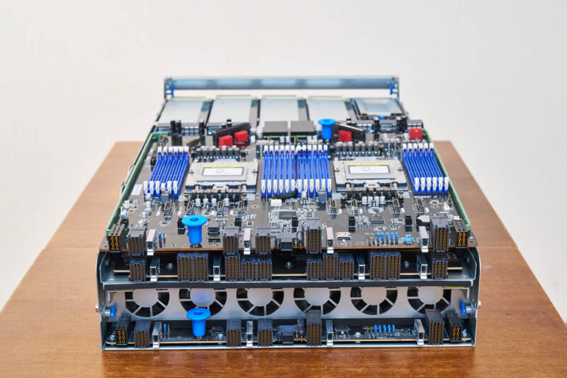 ASUS ESC A8A E12U PCIe Tray Overview With Motherboard On Top