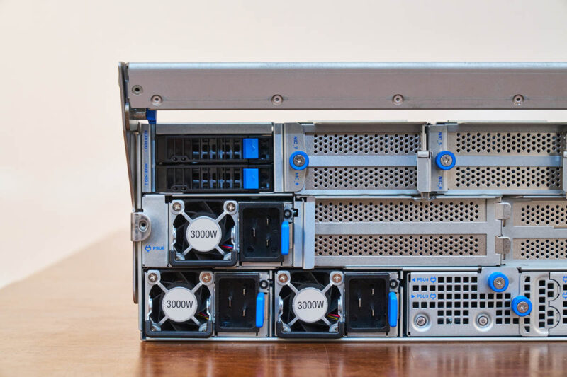 ASUS ESC A8A E12U PCIe Tray Rear Left