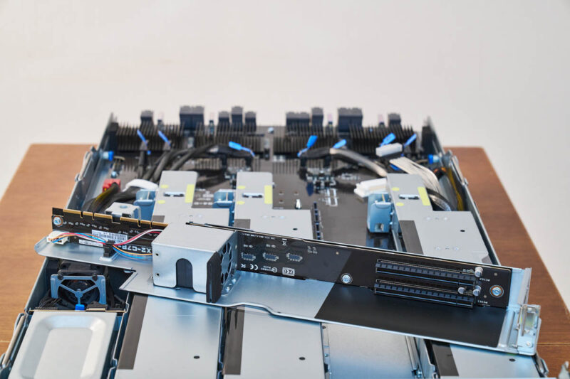 ASUS ESC A8A E12U PCIe Tray Rear Out