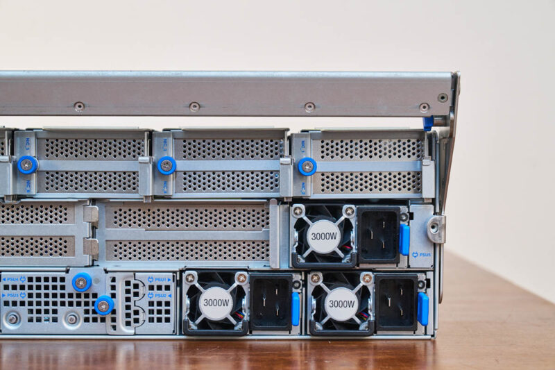 ASUS ESC A8A E12U PCIe Tray Rear Right