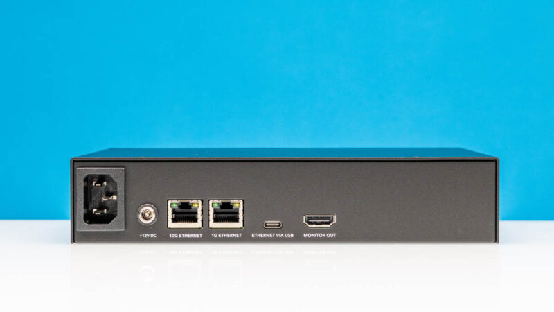 Blackmagic Cloud Store Mini Back 2