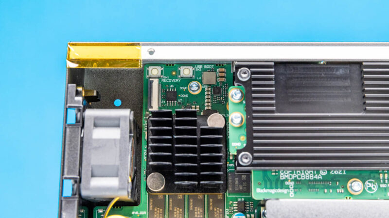 Blackmagic Cloud Store Mini Inside 7