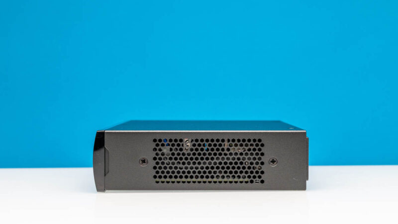 Blackmagic Cloud Store Mini Side 1