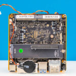 CWWK Pocket Nas Pocket PC Black Bottom Inside 3