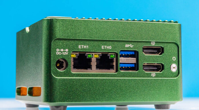 CWWK X86-P6 NAS Review an Intel N355 M.2 SSD Mini NAS CWWK Pocket Nas Pocket PC Green Front Hero 1