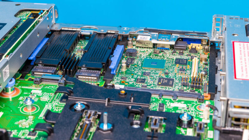 Dell PowerEdge R6715 Riser 2 2