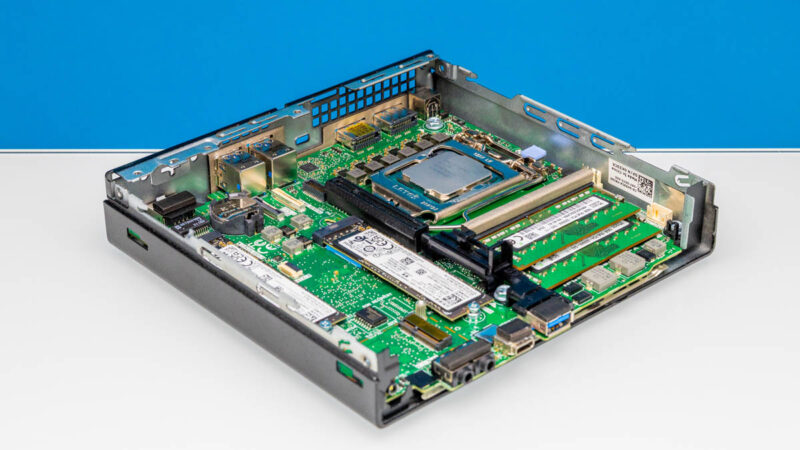 Dell Precision 3240 Inside 7