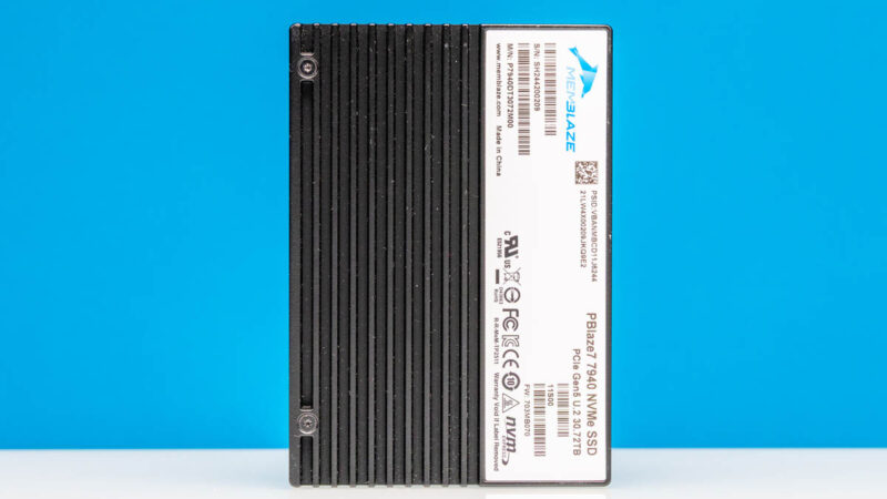 Memblaze PBlaze7 7940 NVMe SSD Top 2