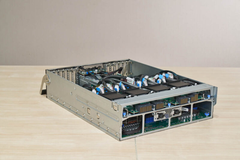 MiTAC G8825Z5 AMD EPYC CPU Tray Angle