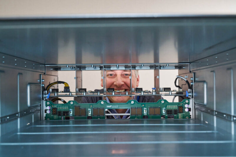 MiTAC G8825Z5 AMD Instinct MI325X 8-GPU Server Review