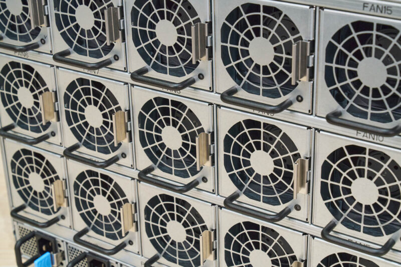 MiTAC G8825Z5 Chassis Rear Fan Wall