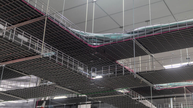 Supermicro Lambda Cologix Cable Management 3