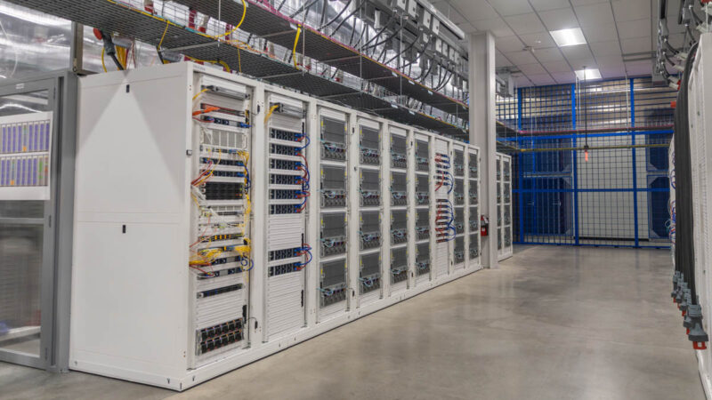 Supermicro Lambda Cologix Drive Bay 6