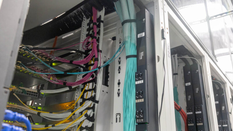 Supermicro Lambda Cologix Misc 19