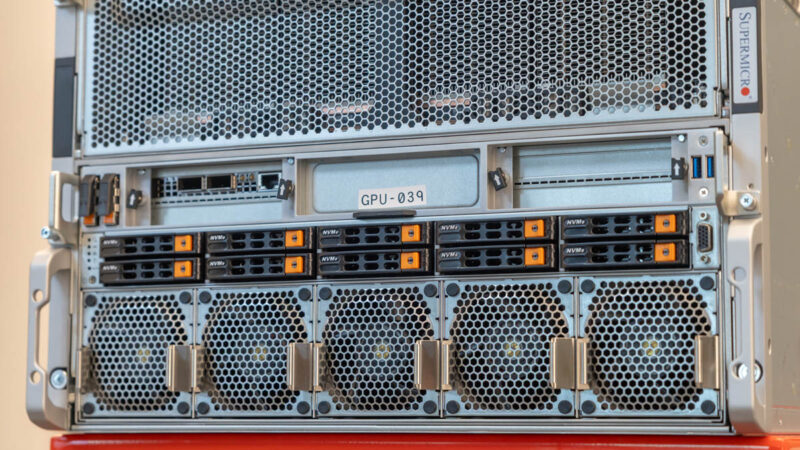 Supermicro Lambda Cologix Supermicro Nvidia HGX B200 8GPU Front IO 1