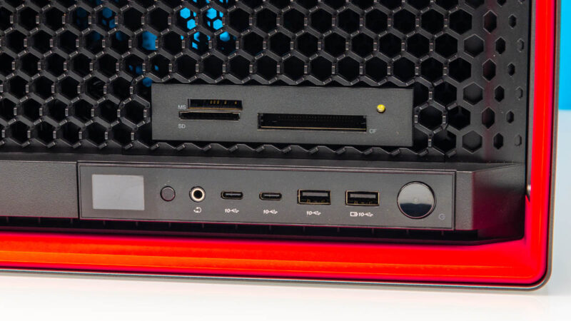 Lenovo ThinkStation P5 Workstation Front Ports 1