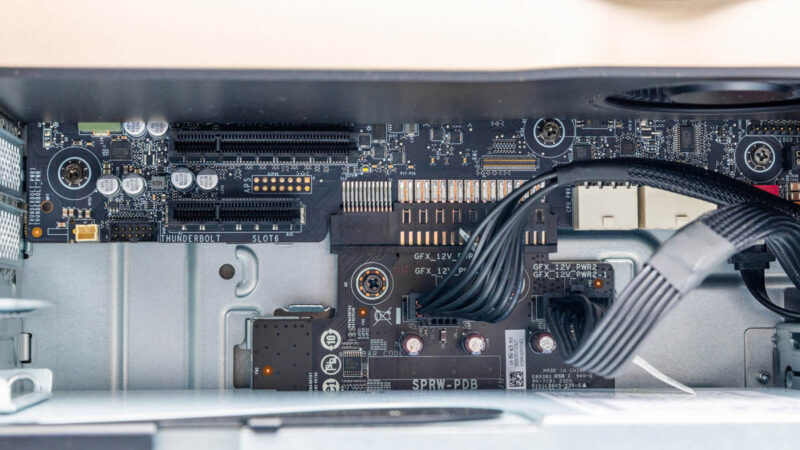 Lenovo ThinkStation P5 Workstation Internal Bottom Power Connection