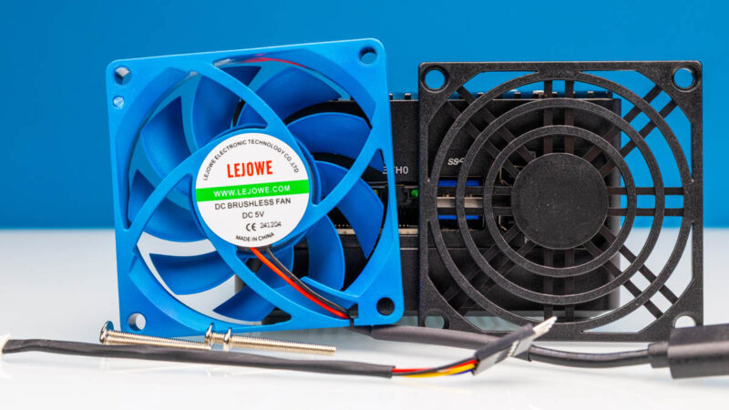 CWWK Pocket Nas Pocket PC Black Exterior Fan 5