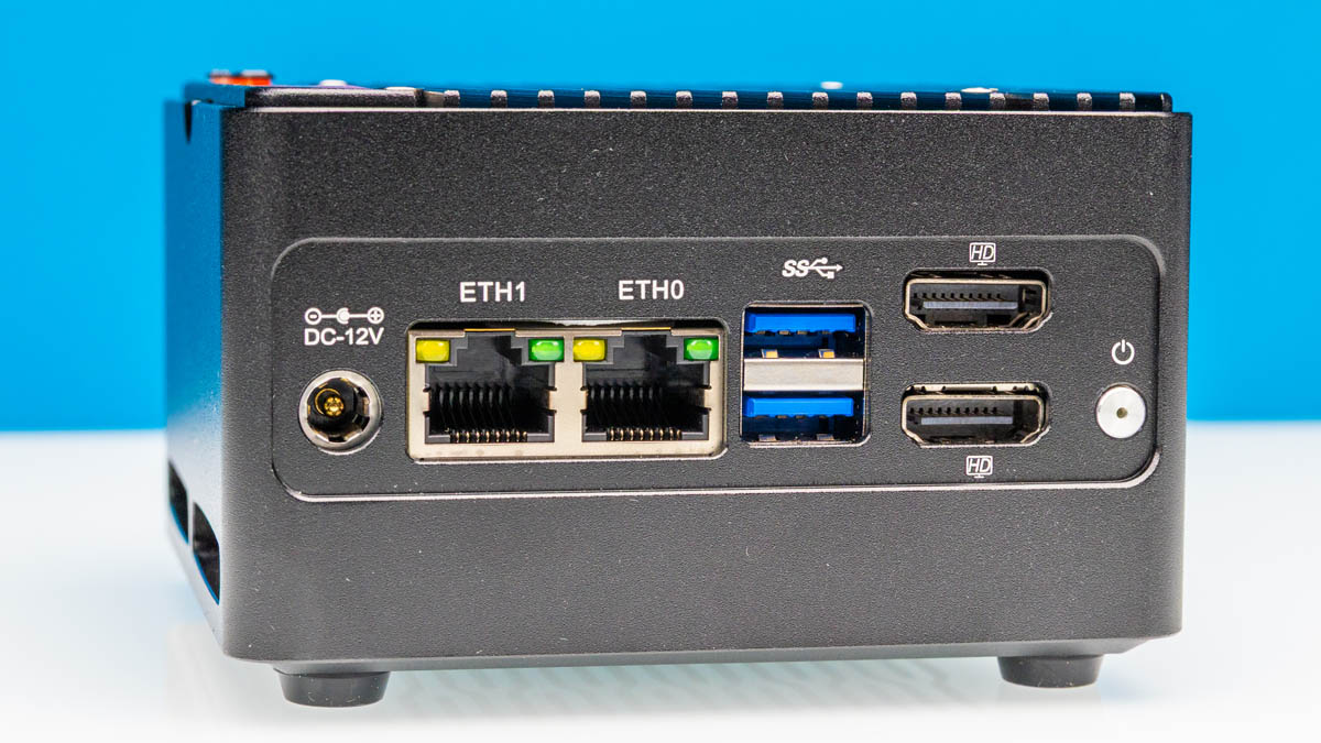 CWWK x86-P6 NAS Review – Intel N150 4xM.2 SSD Mini NAS