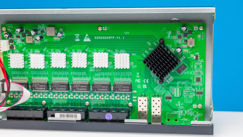 GiGaPlus GP S252402 24 Port 2.5G Ethernet Switch With 2x 10G SFP+ Inside 4