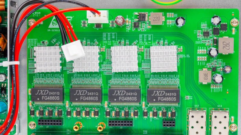 Vimin VM S251602P 16 Port 2.5G PoE Switch With 2x 10G SFP+ Inside 11