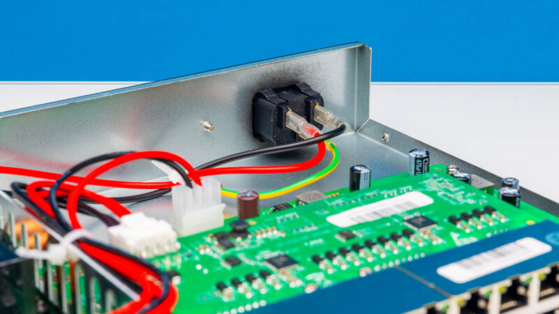 Vimin VM S251602P 16 Port 2.5G PoE Switch With 2x 10G SFP+ Inside 7