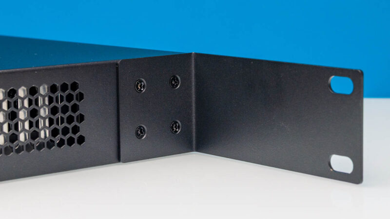 Vimin VM S251602P 16 Port 2.5G PoE Switch With 2x 10G SFP+ Rack Ears 2