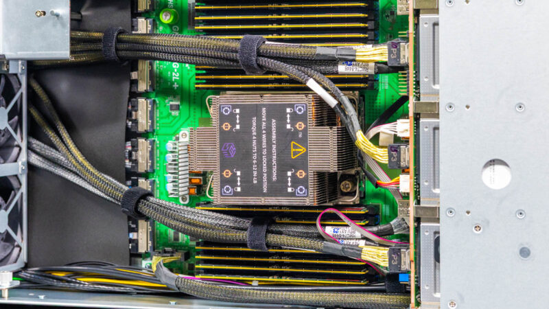 ASRock Rack 8U8X GNR2 SYN B200 CPU 3