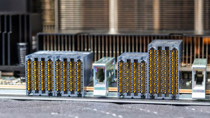 ASRock Rack 8U8X GNR2 SYN B200 Connectors 3