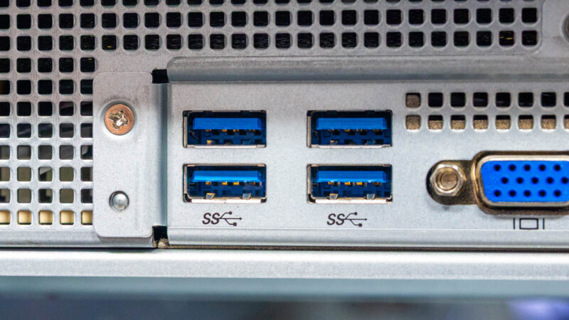 ASRock Rack 8U8X GNR2 SYN B200 Front IO Ports 1