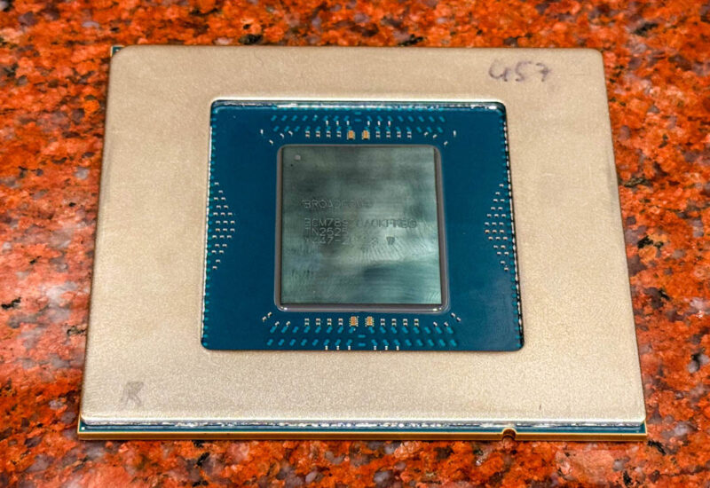 Broadcom Tomahawk Ultra 1