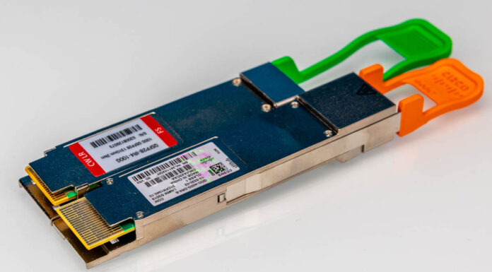 QSFP Versus QSFP-DD Here Are the Key Differences FS QSFP28 IR4 100G And Cisco QDD 400G DR4 S QSFP DD Electrical 1