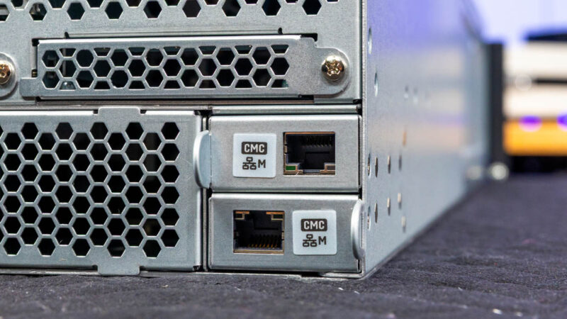 Gigabyte B343 C40 AAJ1 CMC Port 1