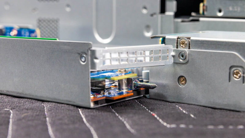 Gigabyte B343 C40 AAJ1 Node 9