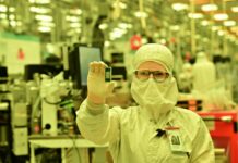 Intel Fab 52 in Chandler Arizona is Running 18A ITT 2025 Chandler Fab Tour 5 Large