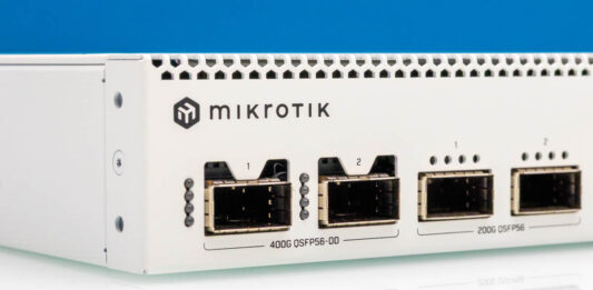 MikroTik CRS812 8DS 2DQ 2DDQ 400G QSFP56 00 Port 2