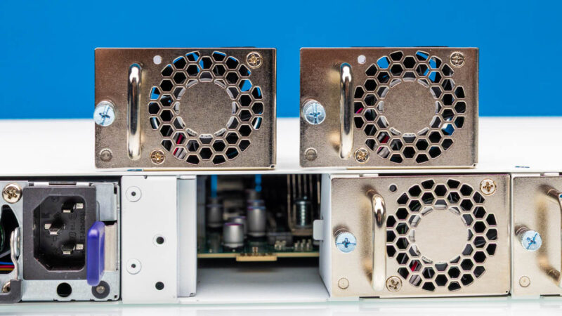 MikroTik CRS812 8DS 2DQ 2DDQ Fan 4